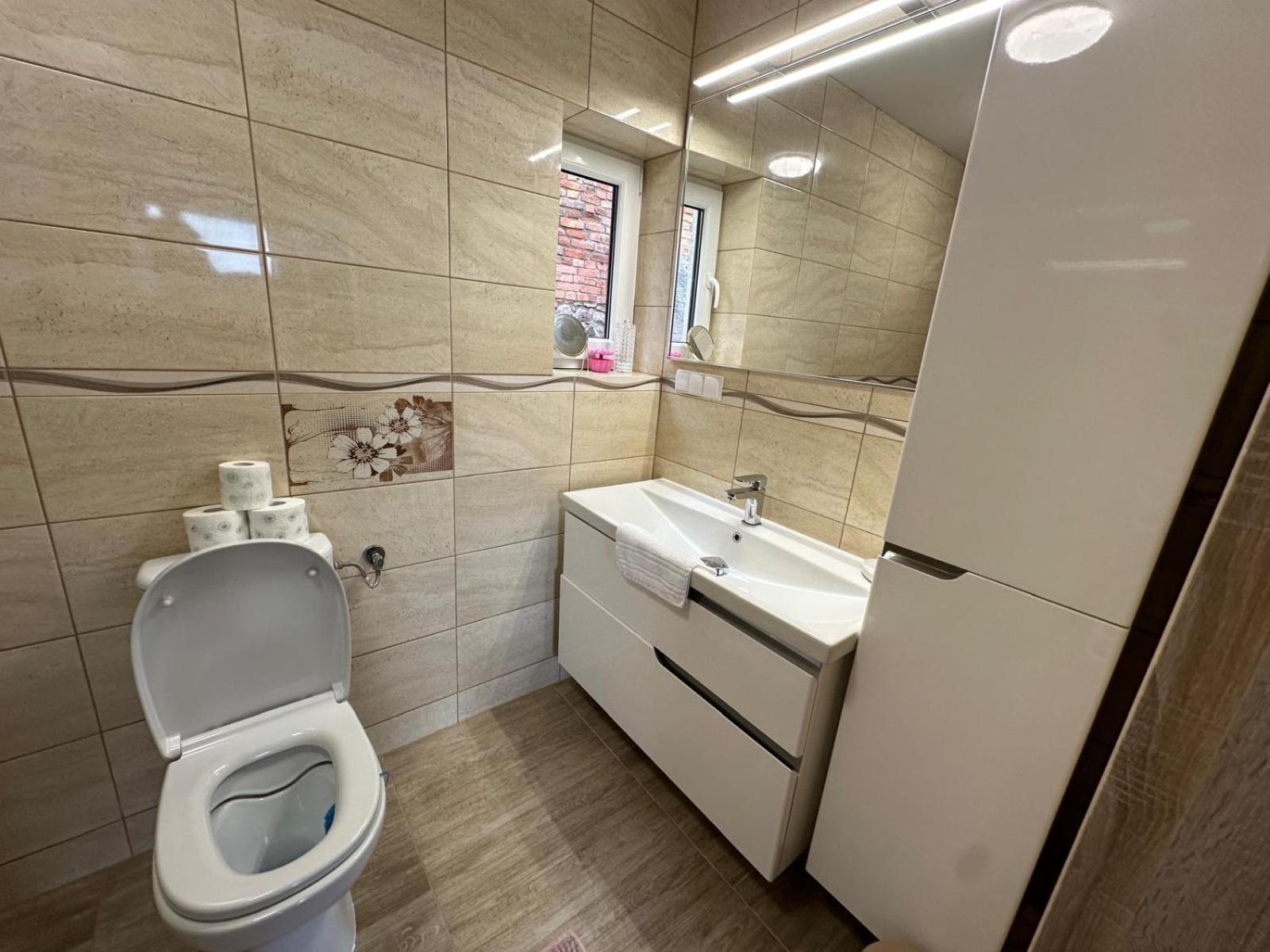 Apartament Bena Ze Zjawiskowym Tarasem Widokowym Chełmno Buitenkant foto