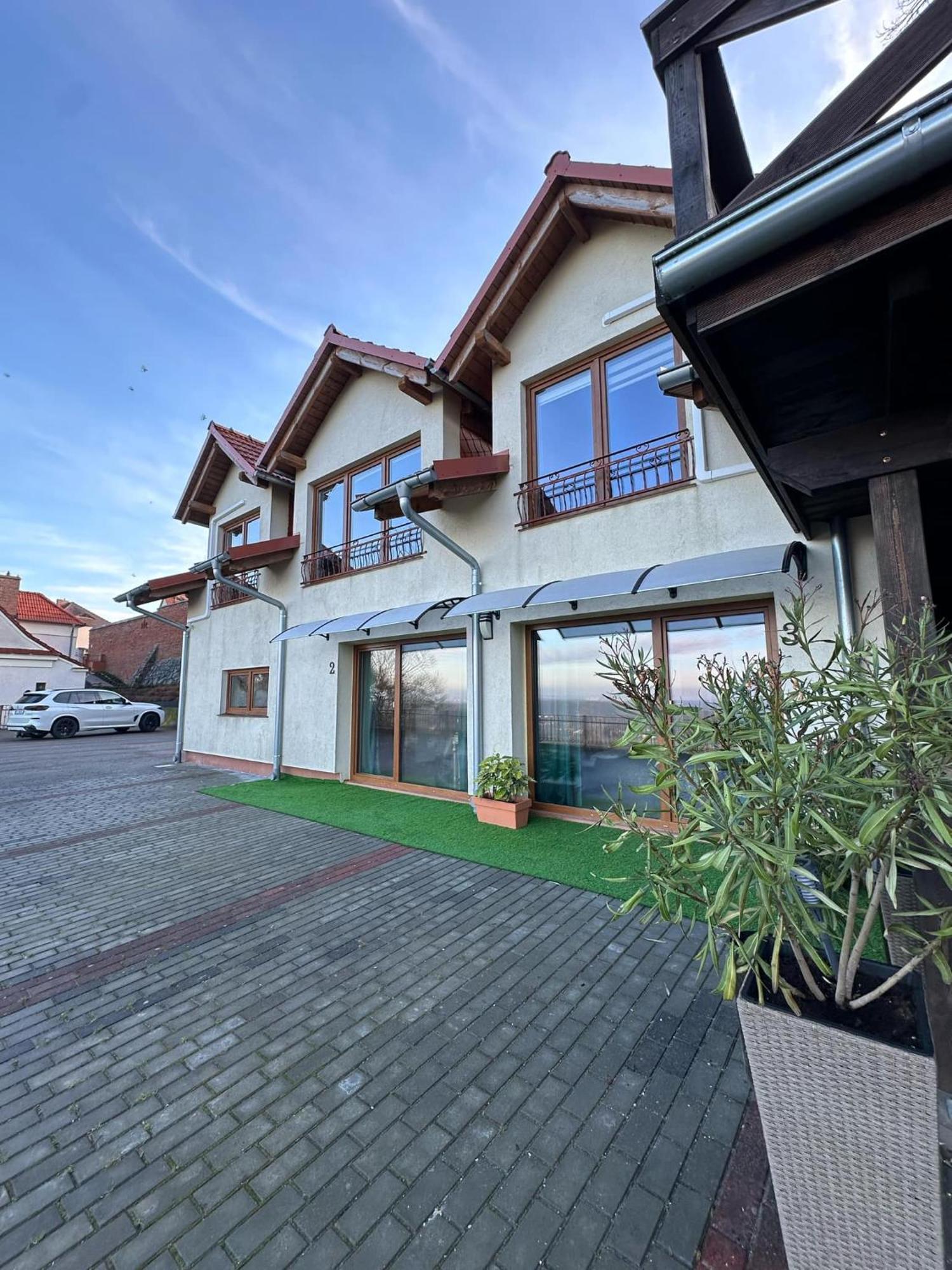 Apartament Bena Ze Zjawiskowym Tarasem Widokowym Chełmno Buitenkant foto