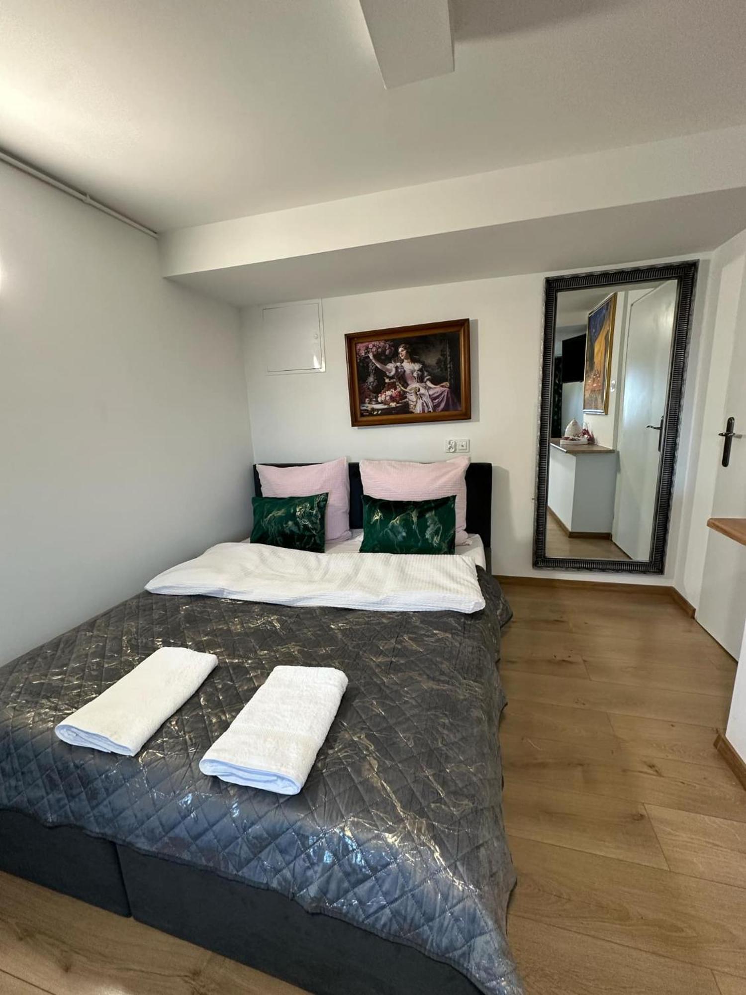 Apartament Bena Ze Zjawiskowym Tarasem Widokowym Chełmno Buitenkant foto